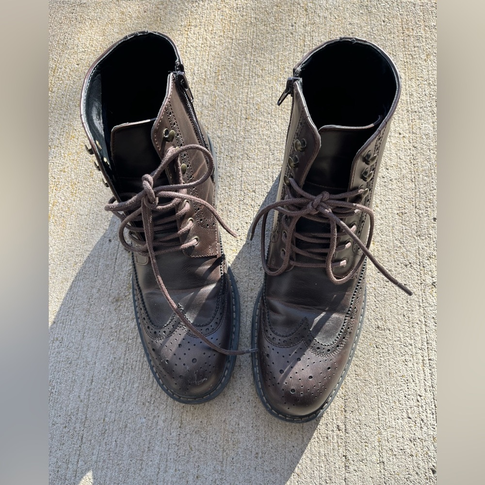 Public opinion men’s winter boots, US size 9